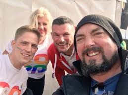 Emma Hampton (@emmahampton22)