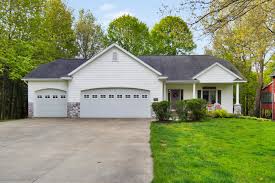 This home was built in 2007 and last sold on 9/1/2020 for $408,000. Kingfisher Cove Condominium Development Real Estate Condos For Sale In Kingfisher Cove Condominium Development Saugatuck Mi Re Max