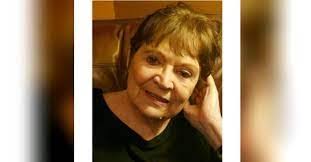 Faye Barr's Instagram, Twitter & Facebook