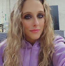 Hi looking for some poo related elf antics 🤷‍♀️ anyone have any ideas  please?