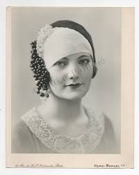 TIRAGE ARGENTIQUE Studio Henri Manuel, Mode 1928. by Henri MANUEL: (1928)  Edition originale Photograph