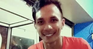 Berita Terbaru dan Profil Artis Terkini: Cerita Daisy Tentang Bangkrutnya  Norman Kamaru Yang Kini Jadi Tukang Bubur