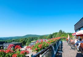 Whether it be rest and relaxation, or active and sport loving, one thing is certain: Rhon Park Aktiv Resort In Hausen Roth Reisenaktuell Com