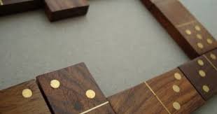 How To Make Wooden Dominoes Ehow Uk Diy Wooden Games Wooden Wooden Diy