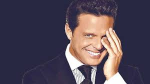 La camioneta que maneja la señora arámbula la compró con recursos propios, no se la entregó absolutamente nadie más. Luis Miguel No Le Ha Pagado La Pension A Sus Hijos En Mas Un Ano