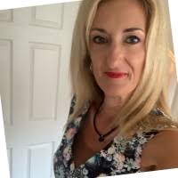 100+ "Julie Barker" profiles