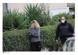 Νέα άγρια δολοφονία, μία ημέρα μετά την εκτέλεση 32χρονου στα σεπόλια, σημειώθηκε στη βάρη. E Maistros Gr Dolofonia Brilhssia Poios Htan O 56xronos Poy Ektelesan