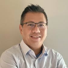 Chi Weng's Instagram, Twitter & Facebook