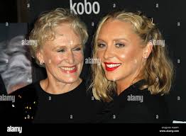 Annie m hi-res stock photography and images