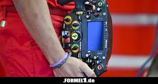 Nur aus einem schalter macht ferrari ein geheimnis. Leclerc Uber Formel 1 Lenkrad Musste 80 Seiten Lernen Formel1 De F1 News