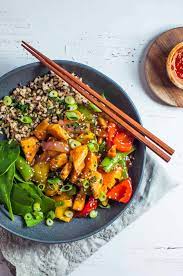 Cover the skillet and cook for another 2 to 3 minutes, until the salmon is opaque and flakes easy with fork. Salmon Stir Fry My Sugar Free Kitchen