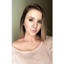 Kaitlyn Bowling (@k_danielle_97)