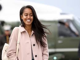 Sasha obama's lifestyle 2020 ☆ new boyfriend, net worth & biography help us get to 100k subscribers! Who Is Malia Obama S Boyfriend Rory Farquharson