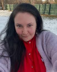 10 resolutions for 2025 *that have nothing to do with how you look, how  others perceive you OR the internet!* 1. Get a handle