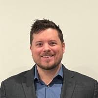 Alexander Crouse's Instagram, Twitter & Facebook