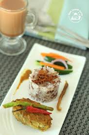 Kalau nasi lemak boleh dikatakan berada di list belakang di negeri kelantan pada waktu paginya. Nasi Lemak Lover Nasi Dagang Dan Gulai Ikan Tongkol Kelantan Traders Rice And Tuna Curry Vegan Recipes Easy Food Yummy Food