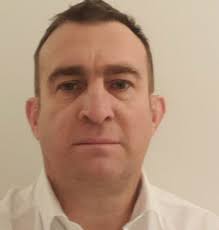 Une équipe qmt avec de l'expertise et de l'expérience