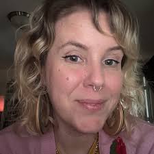 Emily V (@heylemoncreative) • Threads, Say more