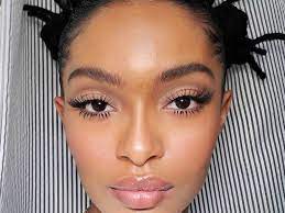 Short hairstyles for black, coarse hair are nothing but flights of our eternal imaginations! The Best Short Long Medium Black Hairstyles