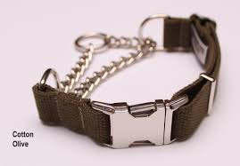 Martingale collars fits loosely on a dog's neck but tightens when it needs to. Martingale Collars Best Dog Collar The Ultimate Leash