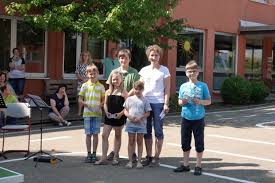 Vr bank rosenheim chiemsee stiftung unterstutzt forderverein first. Abschlussfeier Mit Ehrungen Grundschule Und Mittelschule Wasserburg