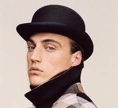 Lock Co Hatters Oldest Hats Shop In London Discover Men S Women S Hats From The World S Oldest Hat Shop Fit For Any Oc Tendencias Da Moda Moda Chapeu