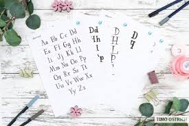 The hand lettering alphabet in detail 50 complete handwritten alphabets with my absolute favorites (1300 letters) download as pdf files (printable as required) The Ultimate Hand Lettering Alphabet For More Beautiful Letterings