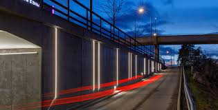 Nacka strand är beläget en kort promenad från nacka forum och här lägger ett flertal båtar till samtliga dagar i veckan. Nacka Forum Parking Garage Projects Led Linear Usa