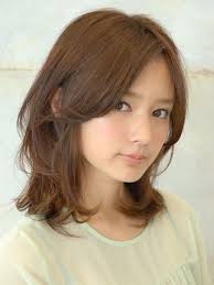 ラウンドソフトレイヤー ミディアム ビューティーboxヘアカタログ ビューティー ヘアスタイリング レイヤー ミディアム