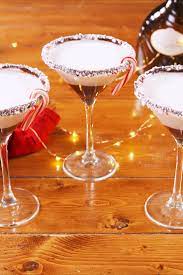 All the festive fruits come together in this giant punch bowl cocktail. 50 Easy Christmas Cocktails Best Recipes For Holiday Alcoholic Drinks
