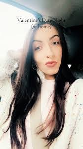 Rebekah Staples's Instagram, Twitter & Facebook