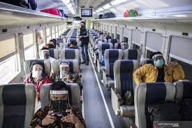 Harga jual murah mainan anak kereta api train kereta sorong 8x5cm mobil. Naik Kereta Kini Tanpa Sikm Tapi Harus Unduh Dan Isi Aplikasi Ini Antara News