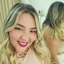 Modelagem. Você modela alguém? Como assim modelar? Modelar alguém é ler  tudo que pode sobre essa pessoa que você considera uma pessoa que alcançou  o que você quer alcançar. Uma pessoa geralmente