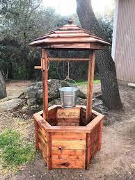 15 free wishing well plans with detailed instructions. How To Build A Diy Wishing Well Diy Wishing Wells Woodworking Plans Free Woodworking Plans