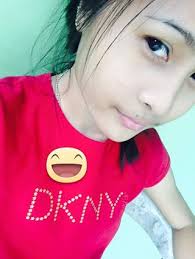 Maxine Gomez (@maxinefgomez)