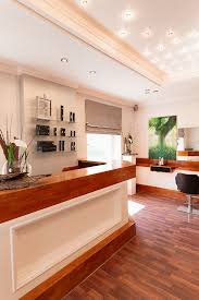 Sehr geehrte gäste, unser haus öffnet am 21. Friseursalon Atmosphair Aus Nurnberg Stellt Sich Vor