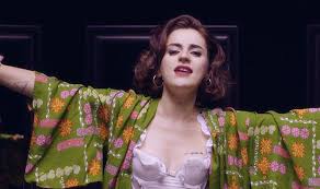 Tv100 ekranlarında yayınlanan yüz yüze programında ahmet kasım han'ın bu haftaki konuğu cübbeli ahmet hoca olarak da tanınan ahmet mahmut ünlü oldu. Cubbeli Ahmet In Kizina Pandemide Dugun