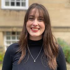 Julia Fulbright's Instagram, Twitter & Facebook