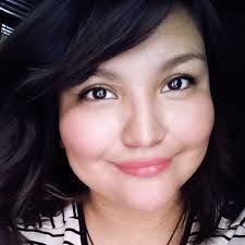 Helen Jasmin's Instagram, Twitter & Facebook