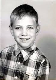 Candy Combs's Instagram, Twitter & Facebook