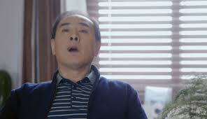 好剧甜甜圈】老夏去医院拿结果，得知自己的病，给老婆女儿打电话-13万粉丝2万作品_片花视频-免费在线观看-爱奇艺