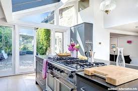 Ini adalah prasyarat untuk sebuah bilik kecil. 9 Tips Dekorasi Dapur Kecil Sederhana Untuk Rumah Sempit