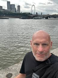 My favorite places to hang out back in the day, were Haymakers, Thirsty  Whale, Camels Hump, God Father Show Lounge and of course Beginnings! Those  places always had the best in music,