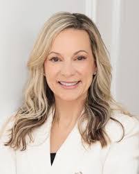 Jennifer Mcbride's Instagram, Twitter & Facebook