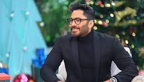 تامر حسني شريف عباس فرغلي (مواليد 16 أغسطس 1977) المعروف باسمه الفني تامر حسني هو مغني، وكاتب أغاني، وملحن، وممثل، وكاتب سيناريو، ومخرج كليبات مصري، بدأ . Ø±Ù‚Ù… Ø®ÙŠØ§Ù„ÙŠ Ù„Ù† ØªØµØ¯Ù‚ ÙƒÙ… ØªØ¨Ù„Øº Ø«Ø±ÙˆØ© Ø§Ù„ÙÙ†Ø§Ù† ØªØ§Ù…Ø± Ø­Ø³Ù†ÙŠ Ù‡Ø°Ù‡ Ø¬Ù†Ø³ÙŠØ© Ø²ÙˆØ¬ØªÙ‡ ÙˆØ¹Ø¯Ø¯ Ø£ÙˆÙ„Ø§Ø¯Ù‡ ÙˆØ§Ù„Ù…ÙØ§Ø¬Ø£Ø© ÙÙŠ Ø¹Ù…Ø±Ù‡ Ø§Ù„Ø°ÙŠ Ù„Ù† ØªØªÙˆÙ‚Ø¹Ù‡ Ø£ÙƒØ¨Ø± Ù…Ù† Ø´ÙƒÙ„Ù‡ Ø¥Ø«Ø±Ø§Ø¡ Ù†Øª