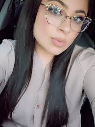 Vanessa Bivins's Instagram, Twitter & Facebook