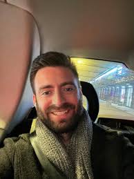 Andrew Apodaca's Instagram, Twitter & Facebook