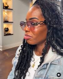 The decoy every 5-0 needs. "Why don't you take a seat?"