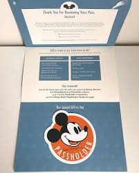 Mickey Mail This Cute Passholder Magnet Was A Fun Surprise Passholdermagnet Seeyouatthecastle In 2020 Disney Souvenirs Holiday Toys Wine Festival