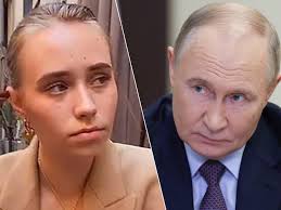 Dierenactivisten schotelen zichzelf als stuk vlees voor uit protest